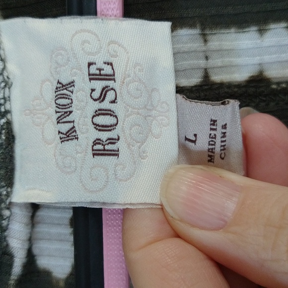 KNOX ROSE Top - Picture 5 of 5